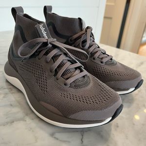 Lululemon chargefeel mid women’s workout shoe